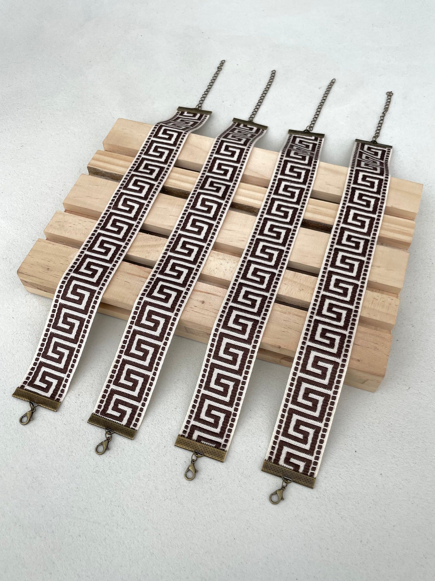 Choker SIMCA Marrón