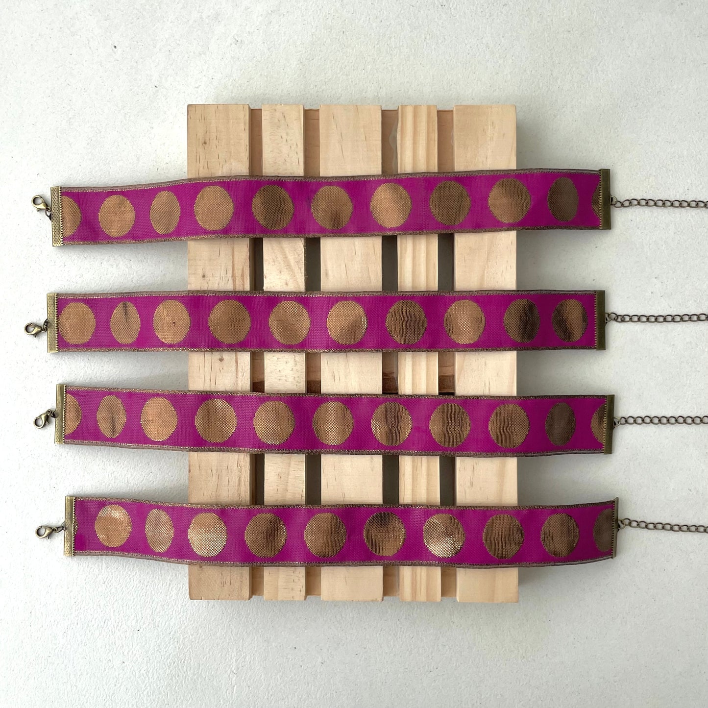 Choker HURACÁN Fucsia