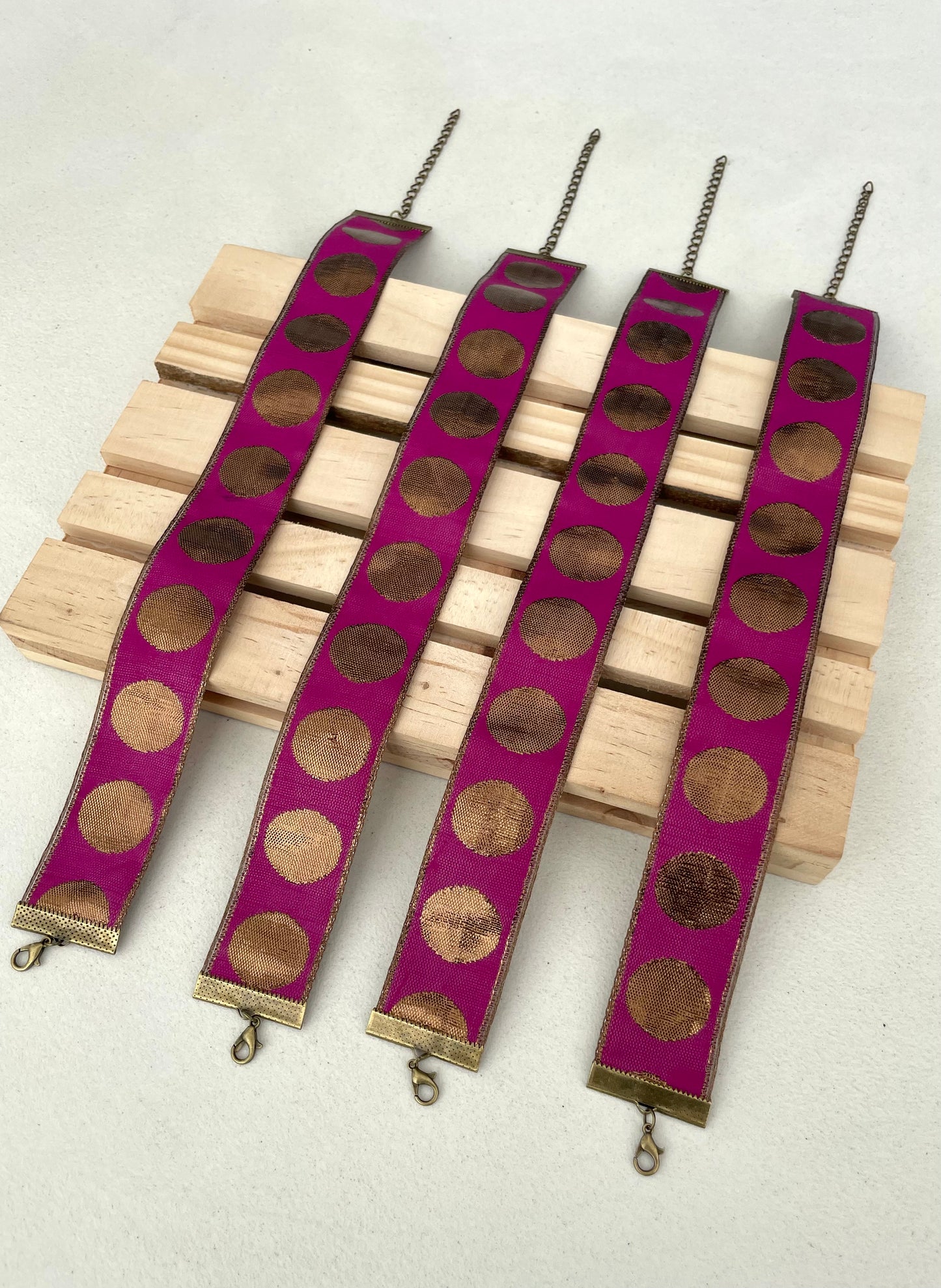 Choker HURACÁN Fucsia