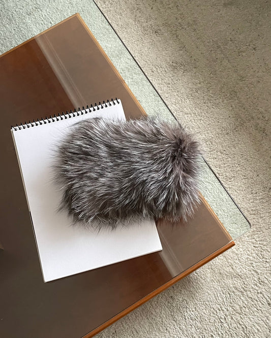 Cuello Marrón y blanco